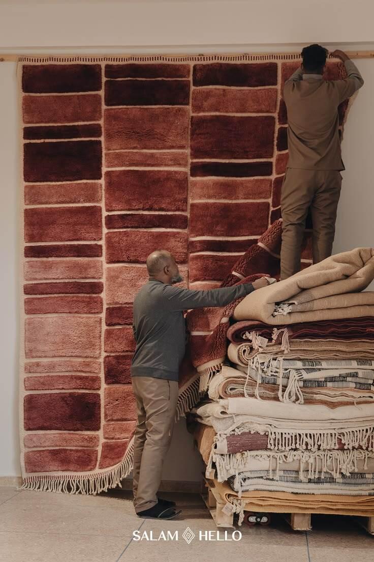 Choosing the Right Wool for Handmade Rugs: New Zealand, Himalayan and Beyond