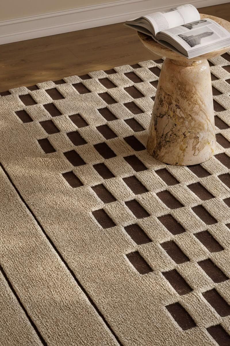 How to Choose the Right Pattern Scale for a Rug