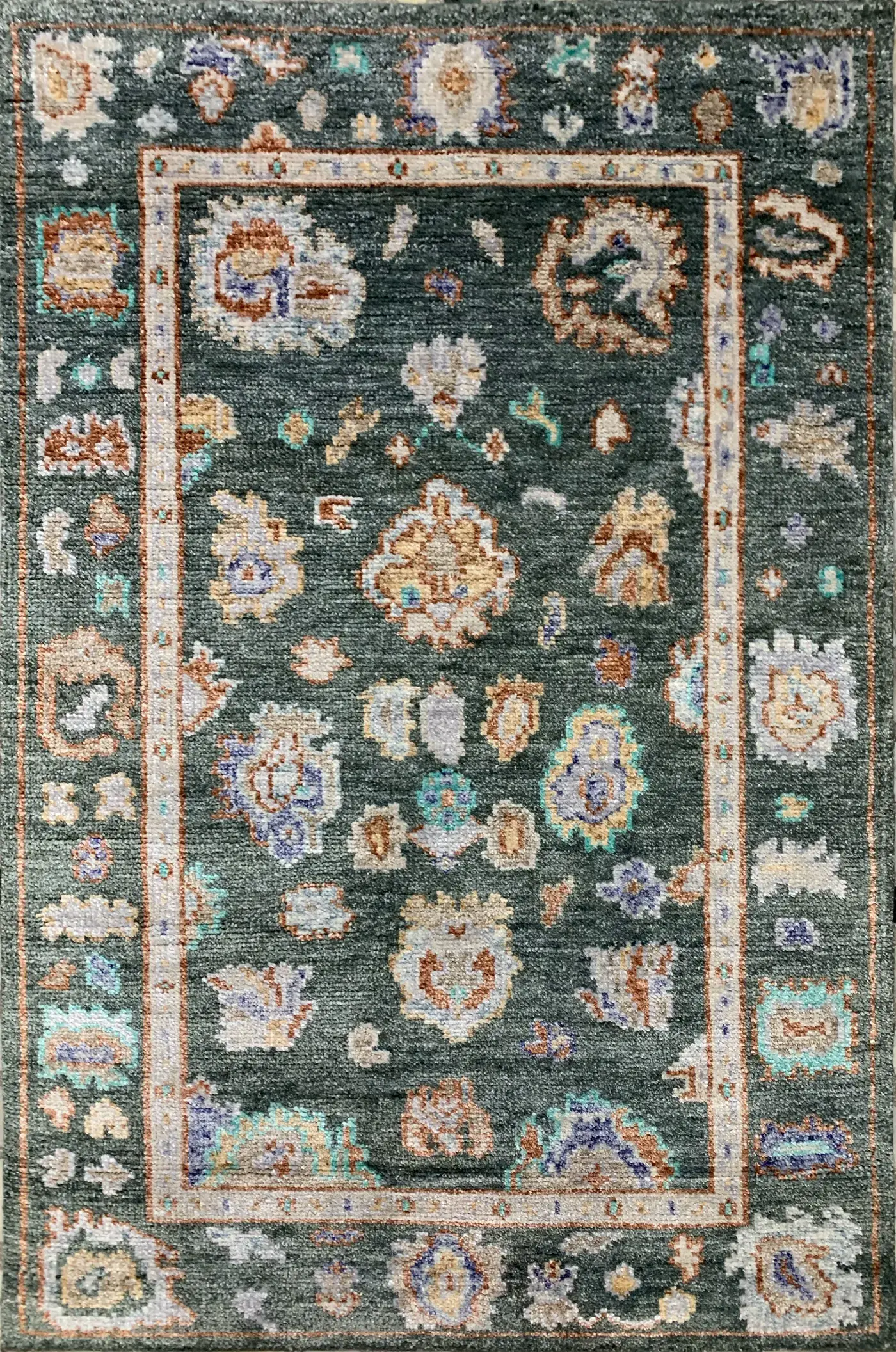 Kestrel Rug, hand-knotted vintage-style pattern rug, full view