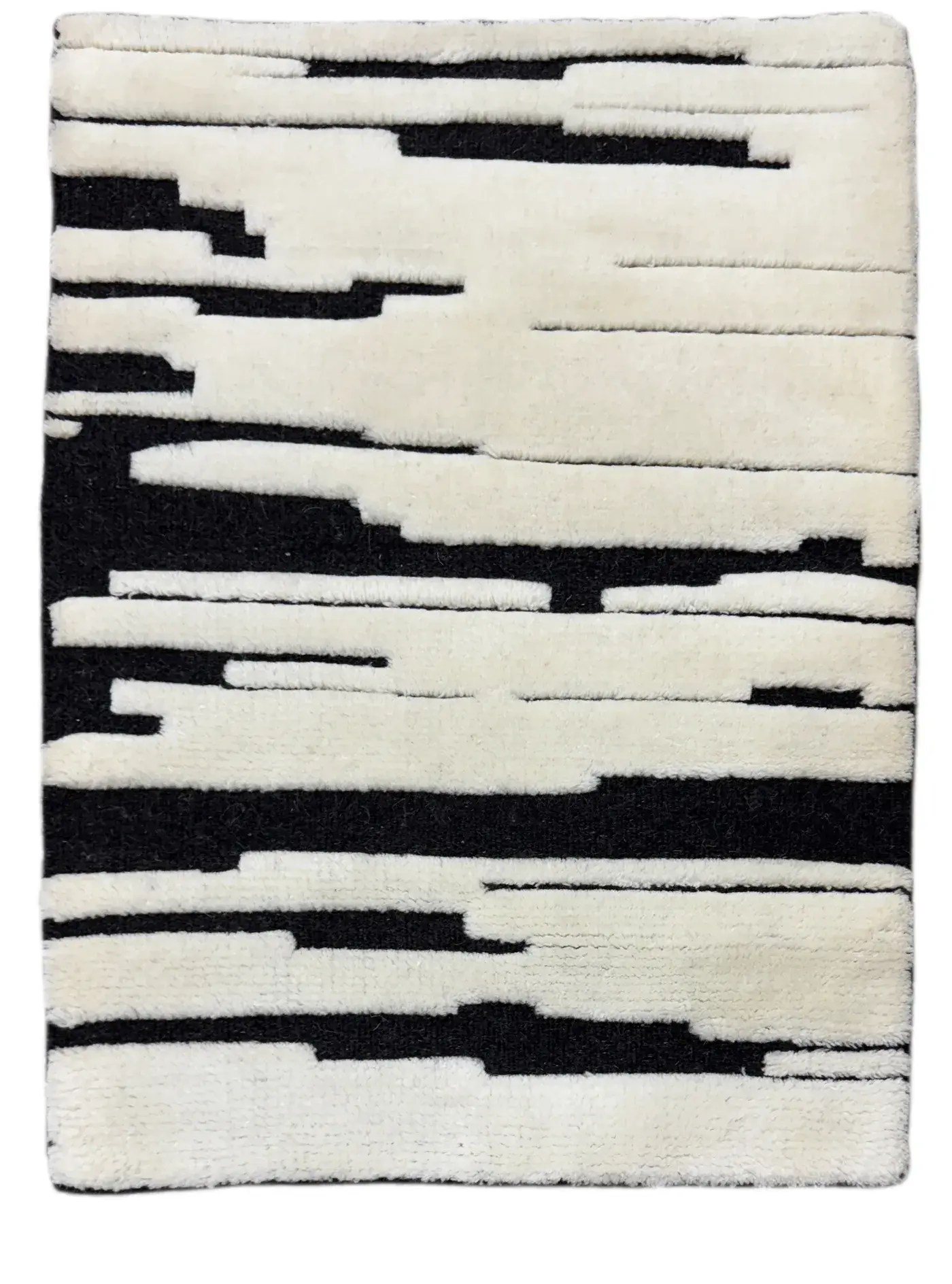 Lagoon Rug in black ivory, hand-knotted patterned rug, full view