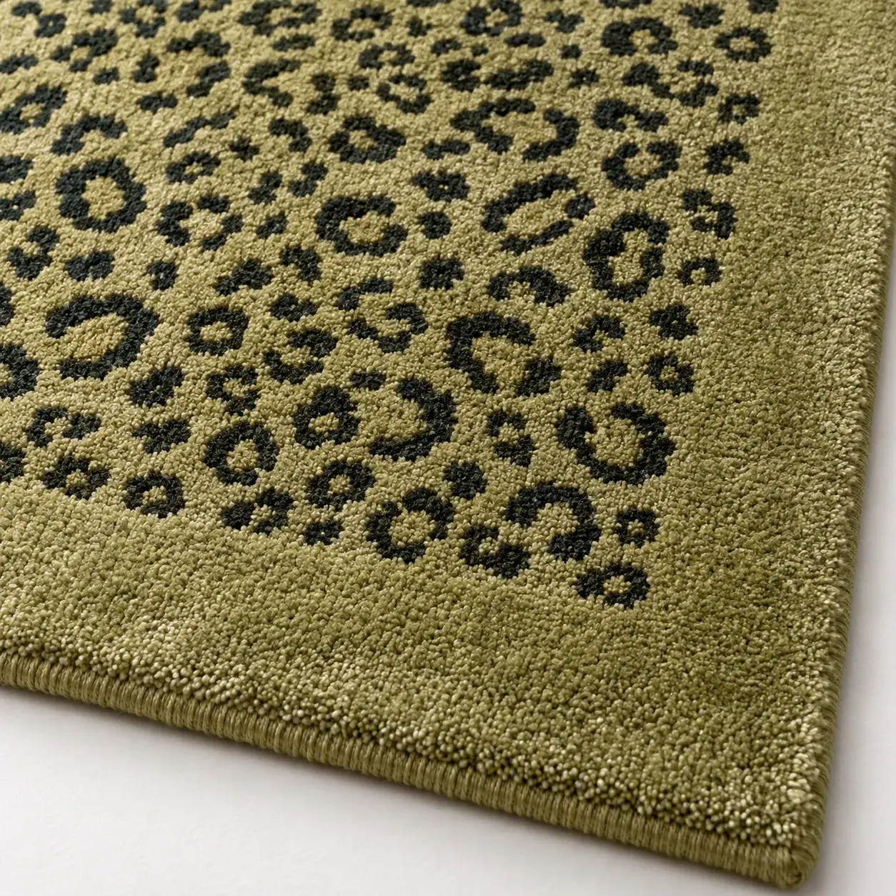 Close view of the Magnus Rug showing its texture and detail