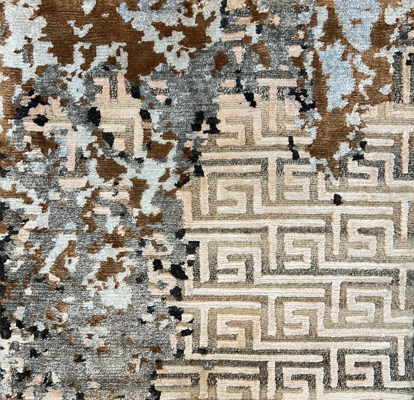 Hand-knotted rug: Oriel Rug