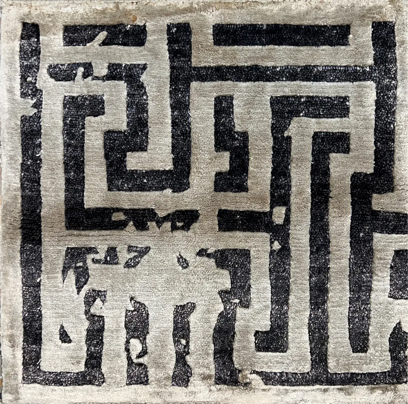 Silvio Rug, hand-knotted patterned rug, full view