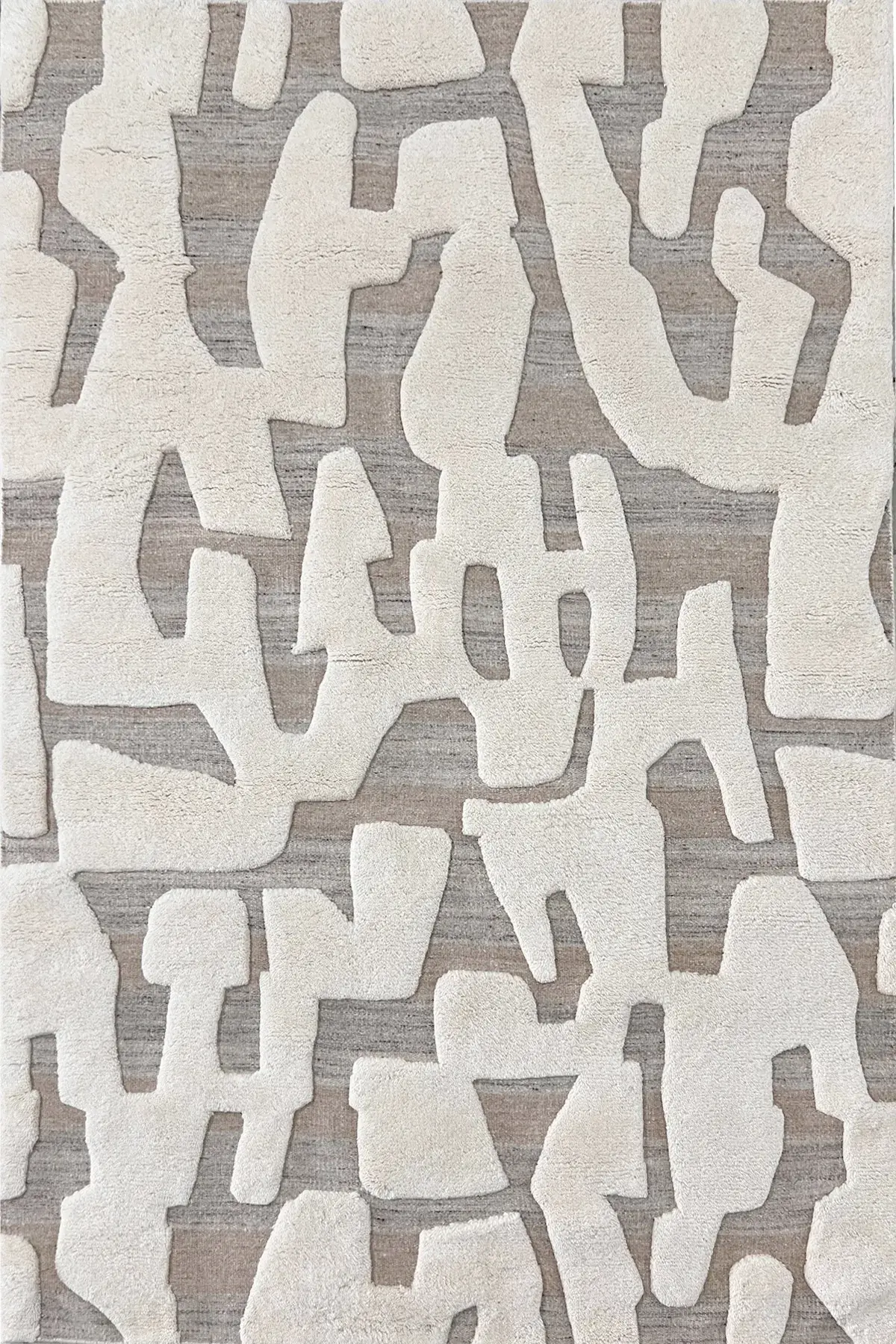 Thessaly Rug in silver ivory, hand-knotted patterned rug, full view