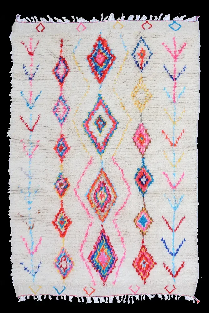 Zephra Rug, hand-knotted patterned rug, full view