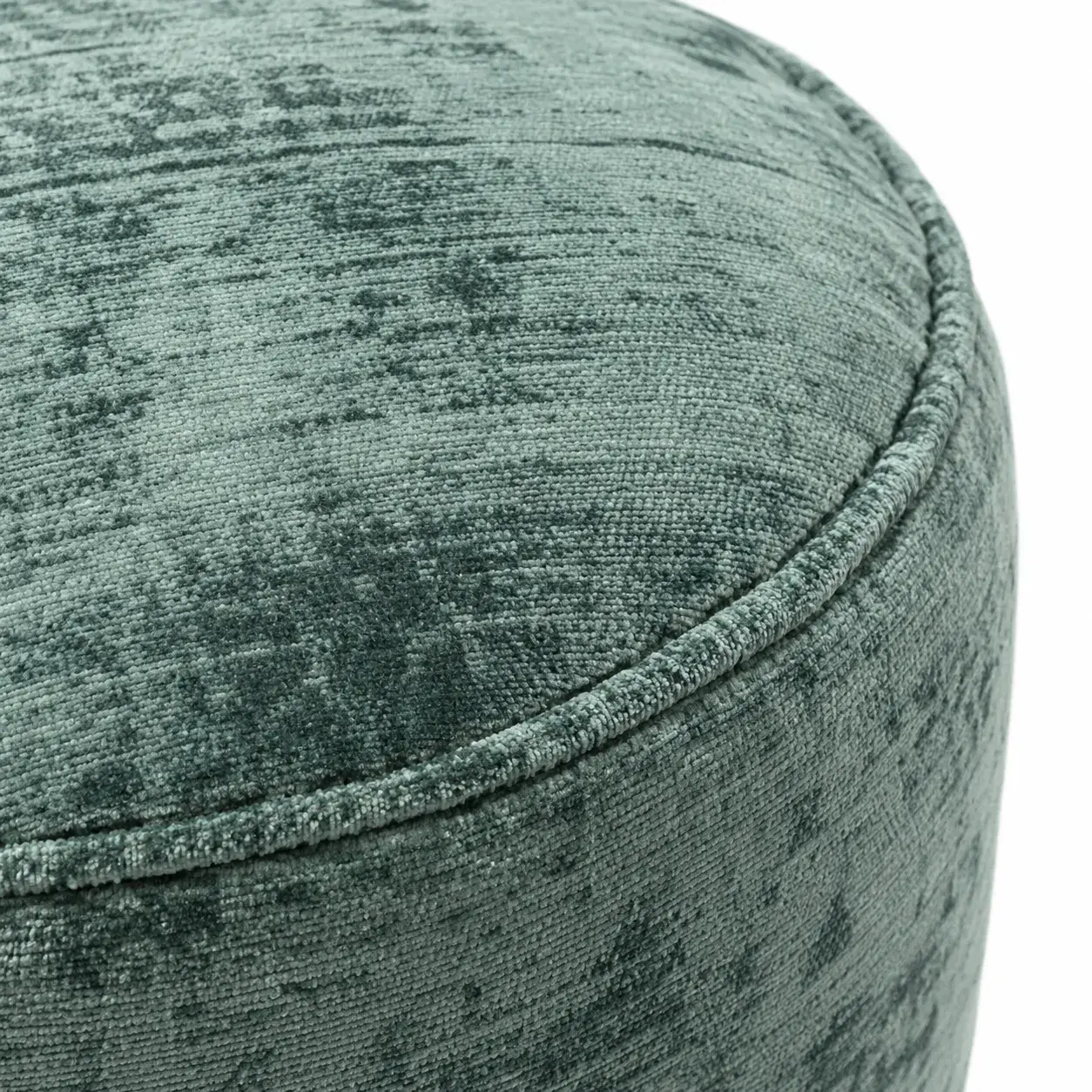 Close view of the Zora Pouf showing its texture and detail
