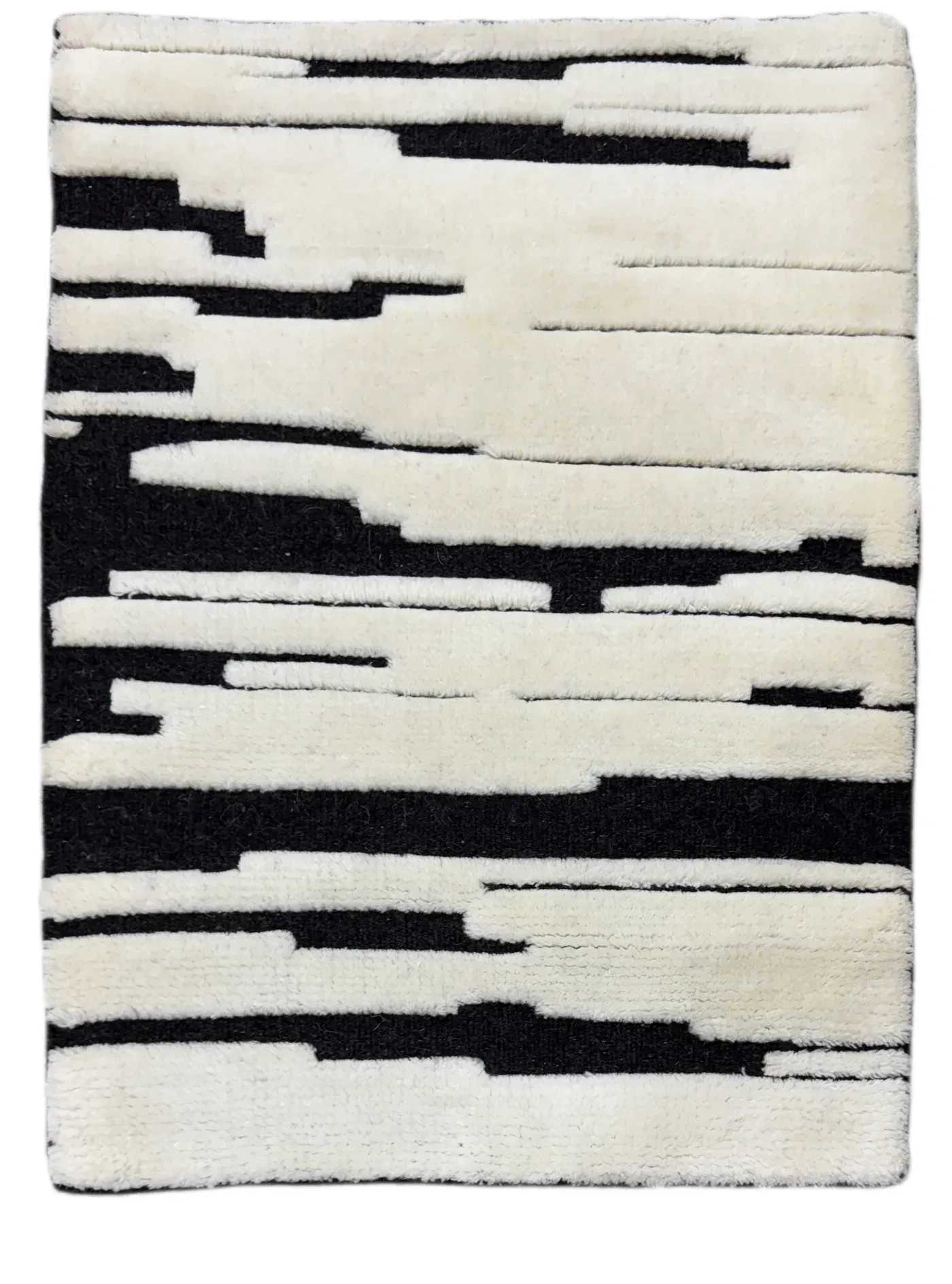 Lagoon Rug in black ivory, hand-knotted patterned rug, full view