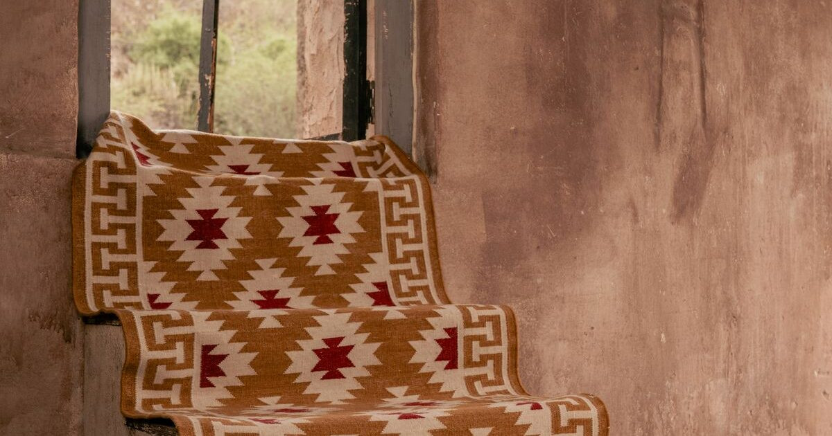 A stepped kilim runner
