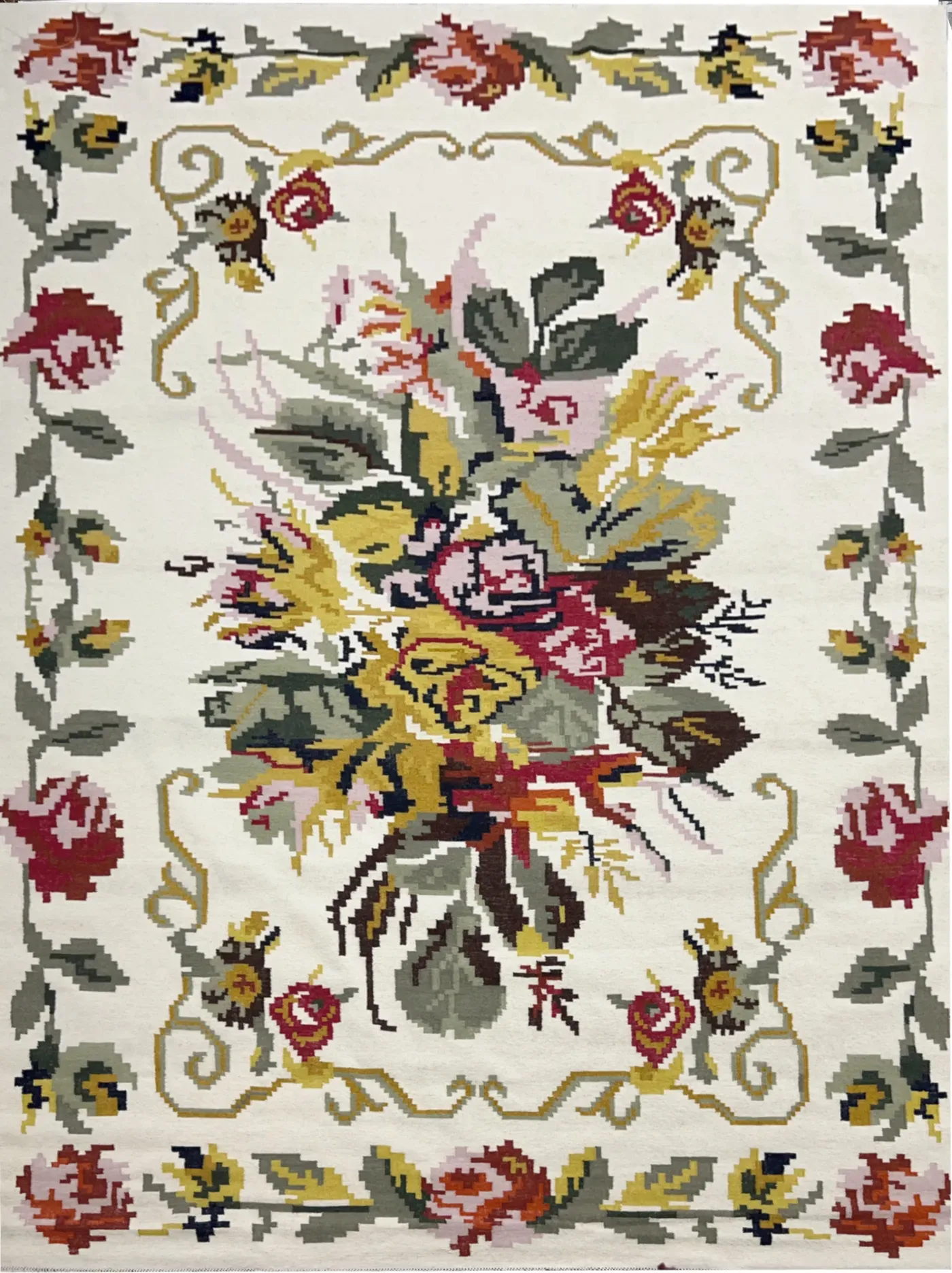 Amara Rug, flatweave floral pattern rug, full view