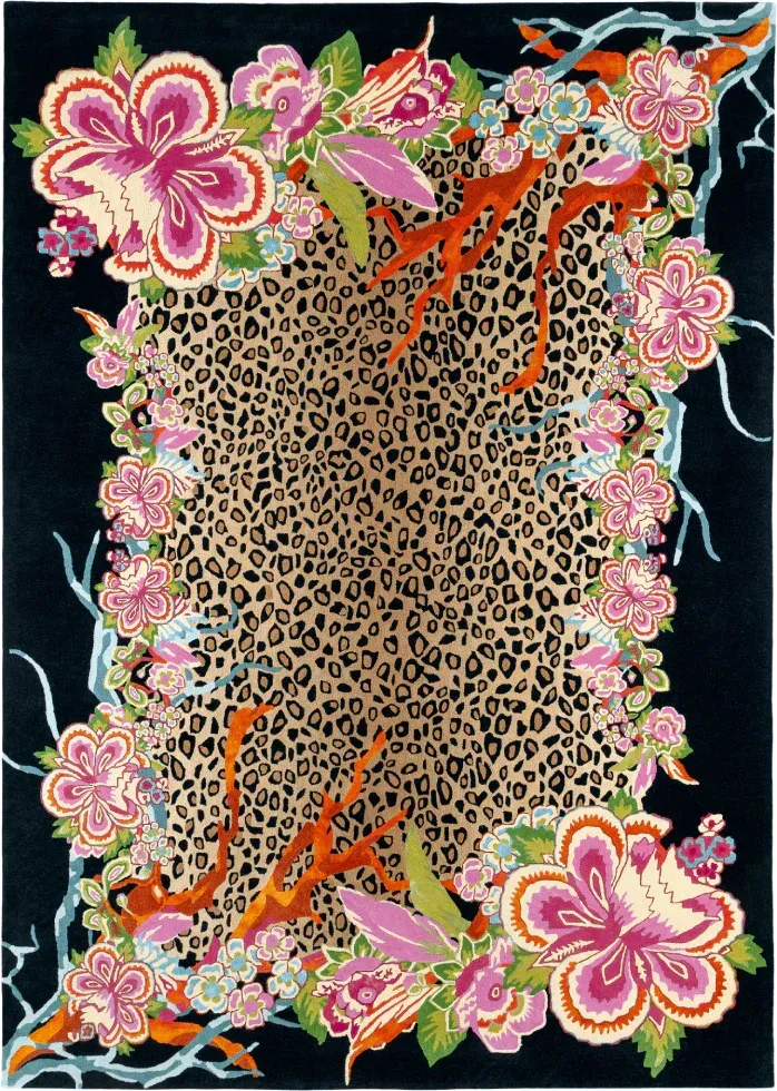 Nero Rug, hand-tufted animal print rug, full view