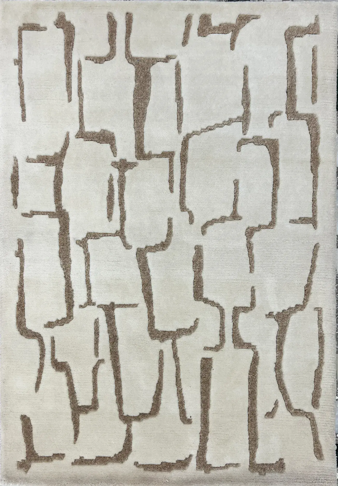 Quentin Rug, hand-knotted patterned rug, full view