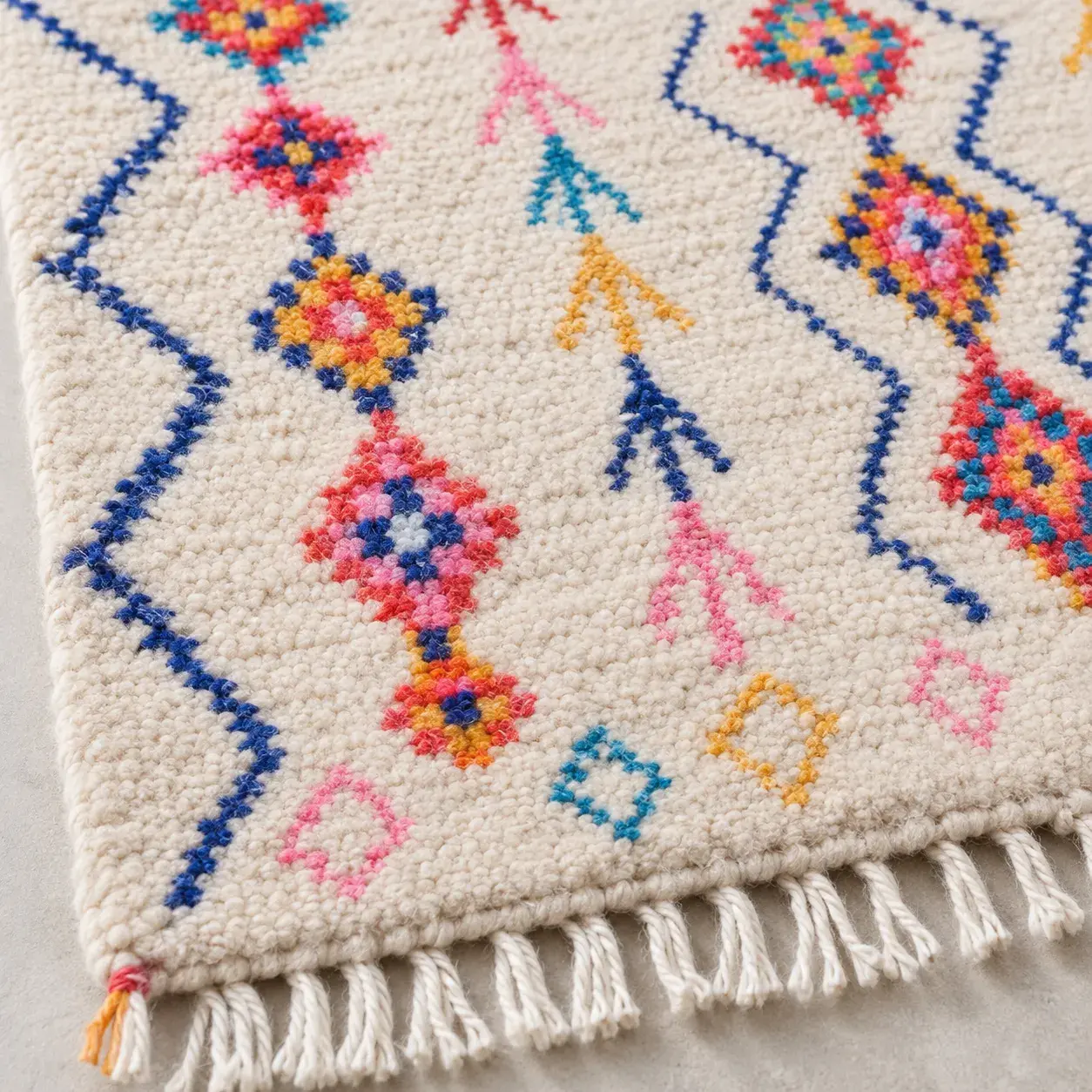 Close view of the Sabine Rug showing its texture and detail